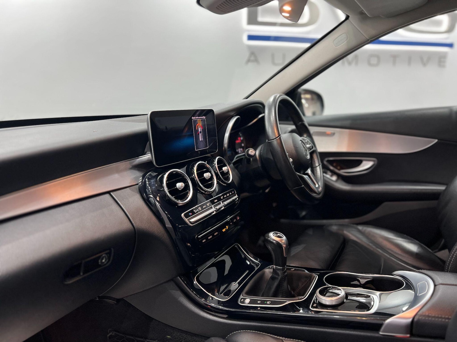 Used Mercedes-Benz C Class 2019 for sale - 76620363: Photo 42