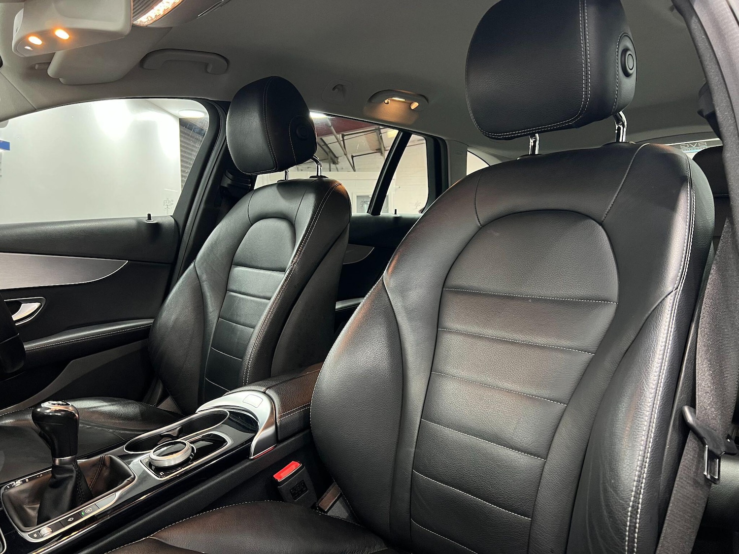 Used Mercedes-Benz C Class 2019 for sale - 76620363: Photo 44