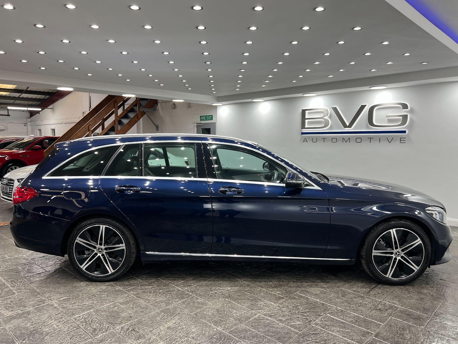 Used Mercedes-Benz C Class 2019 for sale - 76620363: Photo 7