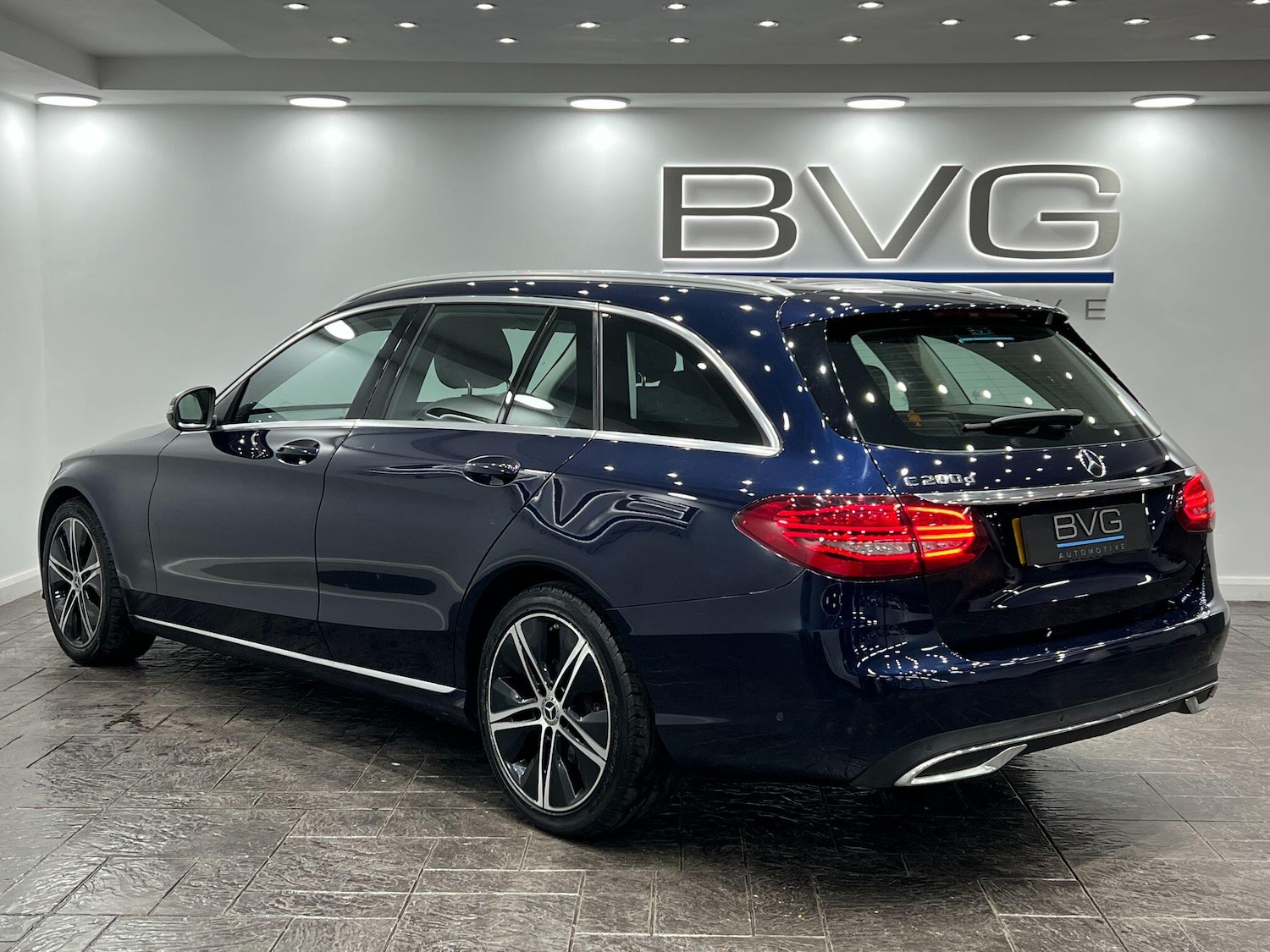 Used Mercedes-Benz C Class 2019 for sale - 76620363: Photo 9