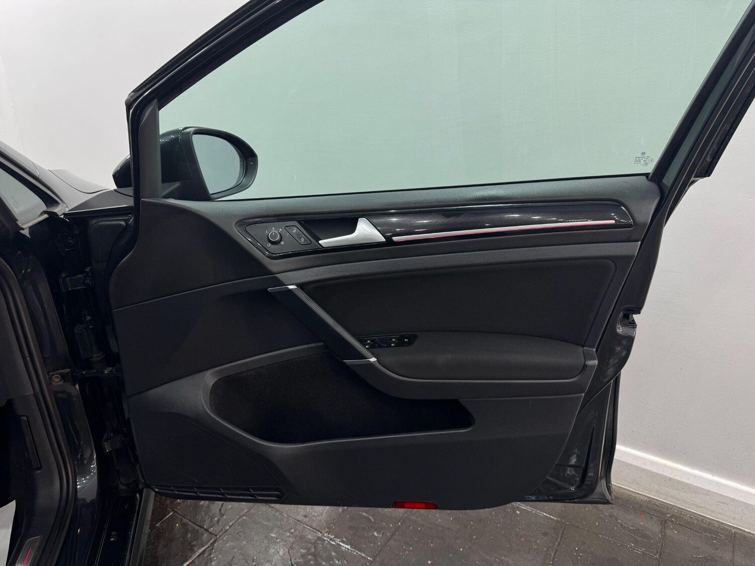 Used Volkswagen Golf 2016 for sale - 77940398: Photo 26