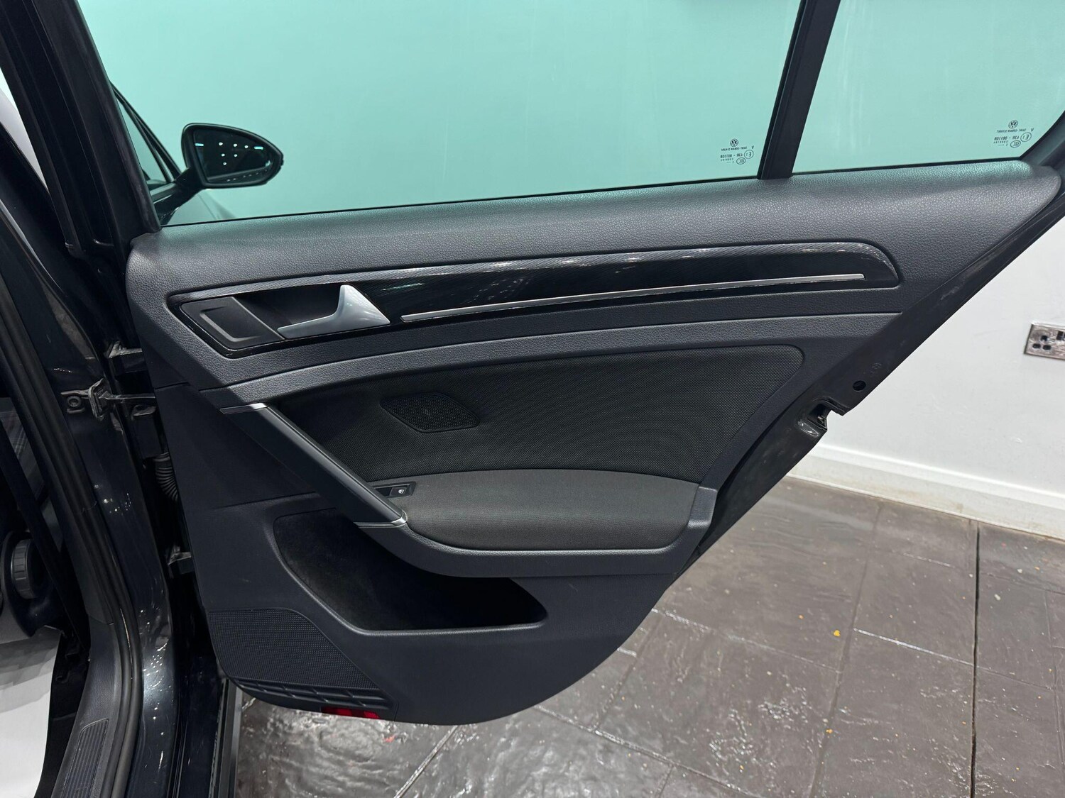 Used Volkswagen Golf 2016 for sale - 77940398: Photo 53