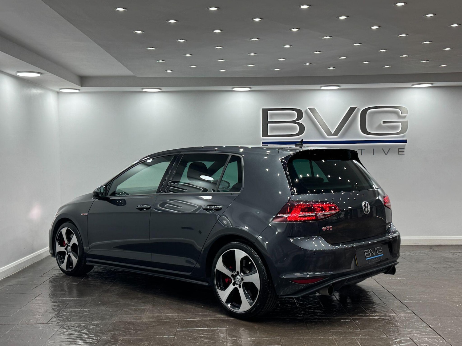 Used Volkswagen Golf 2016 for sale - 77940398: Photo 9