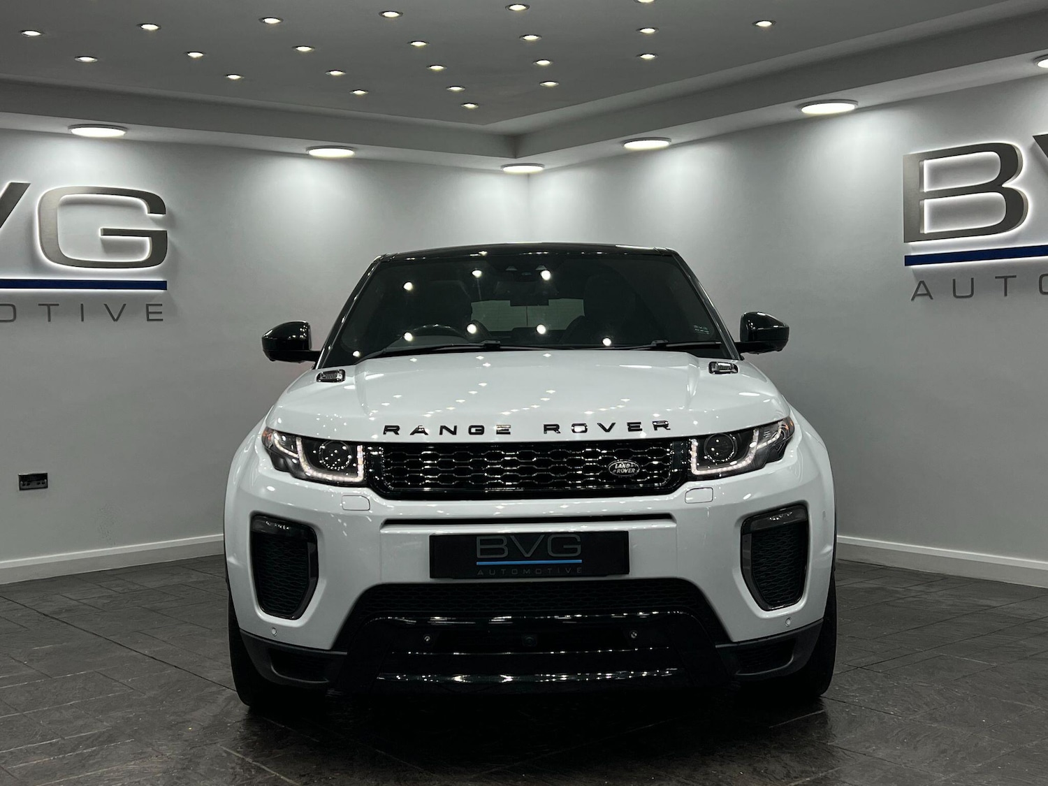 Used Land Rover Range Rover Evoque 2016 for sale - 76422628: Photo 2