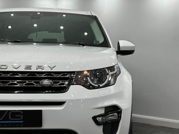 Used Land Rover Discovery Sport 2017 for sale - 76226393: Photo 15