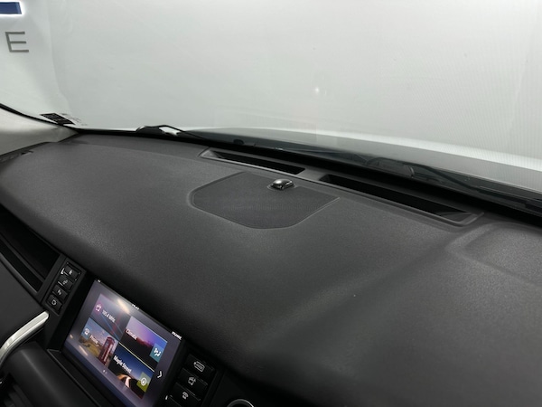 Used Land Rover Discovery Sport 2017 for sale - 76226393: Photo 39