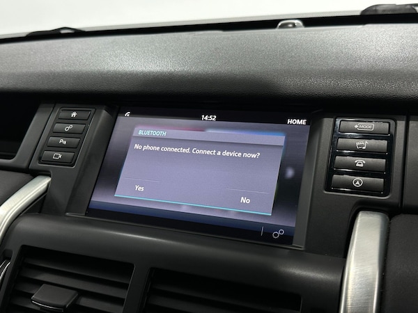 Used Land Rover Discovery Sport 2017 for sale - 76226393: Photo 46