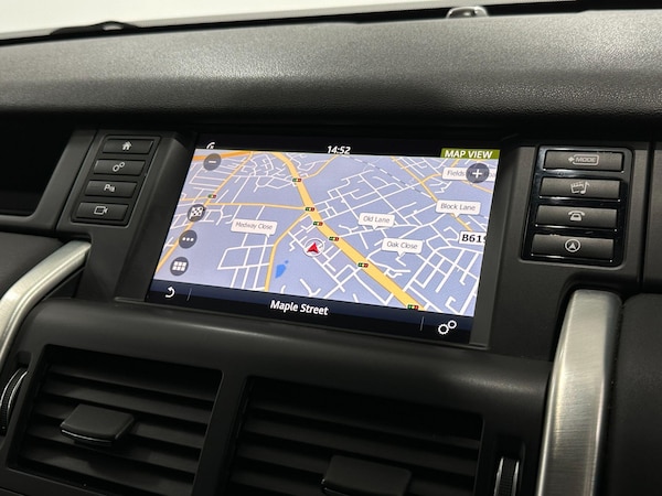 Used Land Rover Discovery Sport 2017 for sale - 76226393: Photo 48