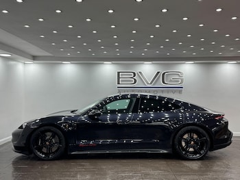 Used Porsche Taycan 2021 for sale - 78609449: Photo