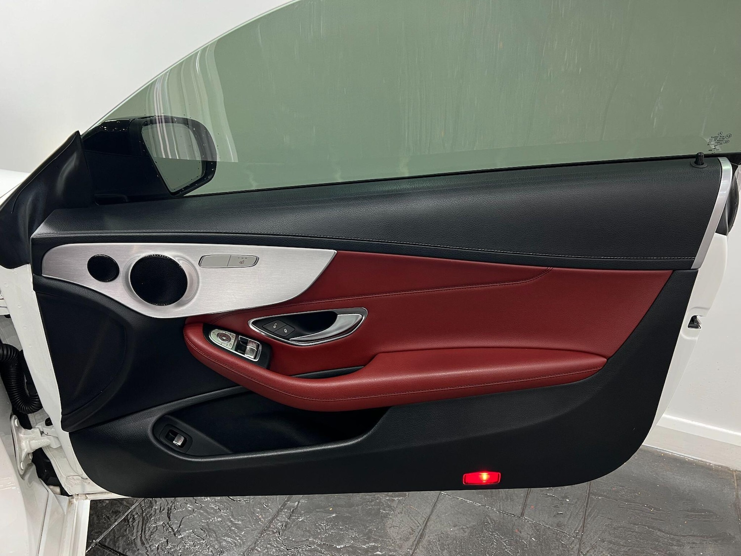 Used Mercedes-Benz C Class 2018 for sale - 76584207: Photo 31