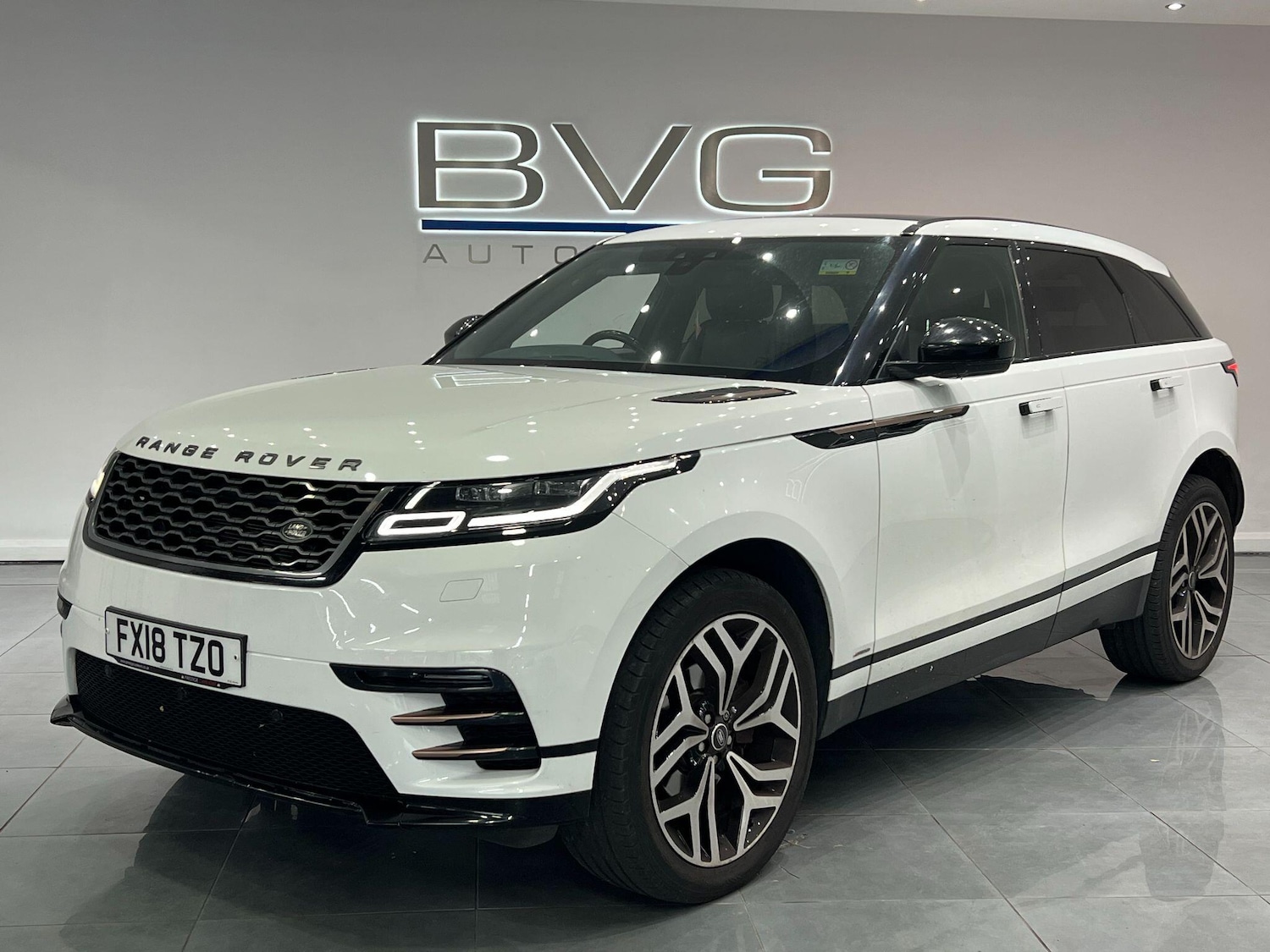 Used Land Rover Range Rover Velar 2018 for sale - 76607067: Photo 1