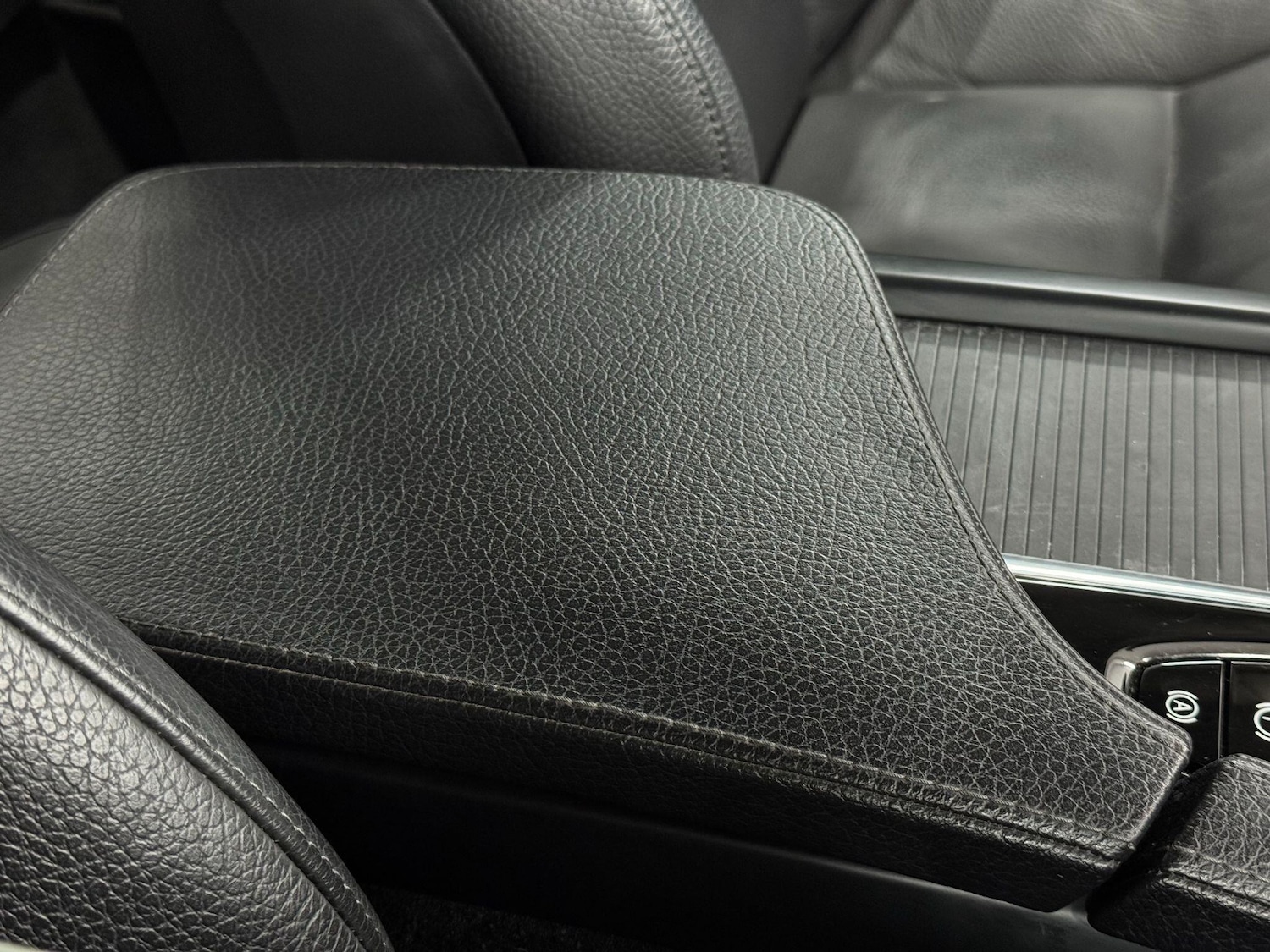 Used Volvo V90 for sale - 77753098: Photo 40