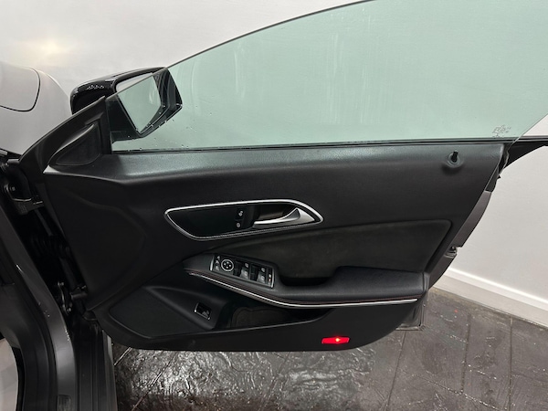 Used Mercedes-Benz CLA 2018 for sale - 76326775: Photo 13