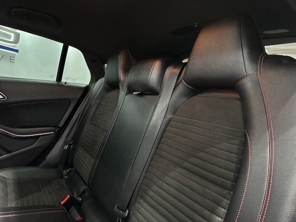 Used Mercedes-Benz CLA 2018 for sale - 76326775: Photo 39