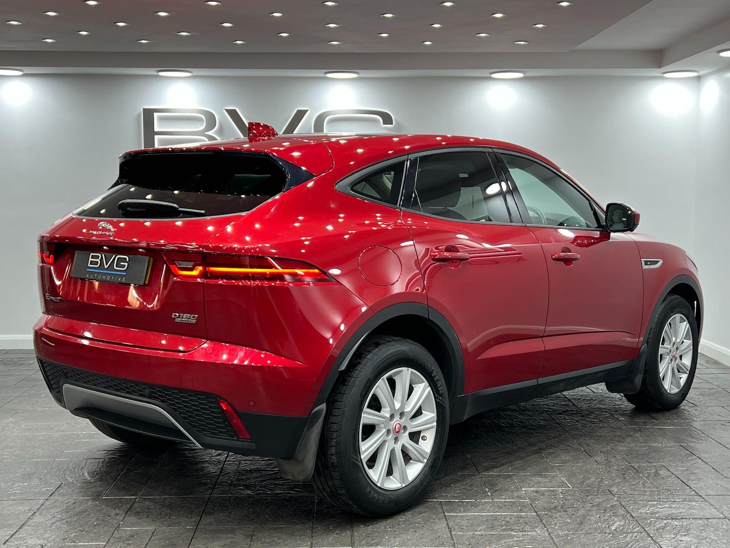 Used Jaguar E-Pace 2019 for sale - 76032666: Photo 11