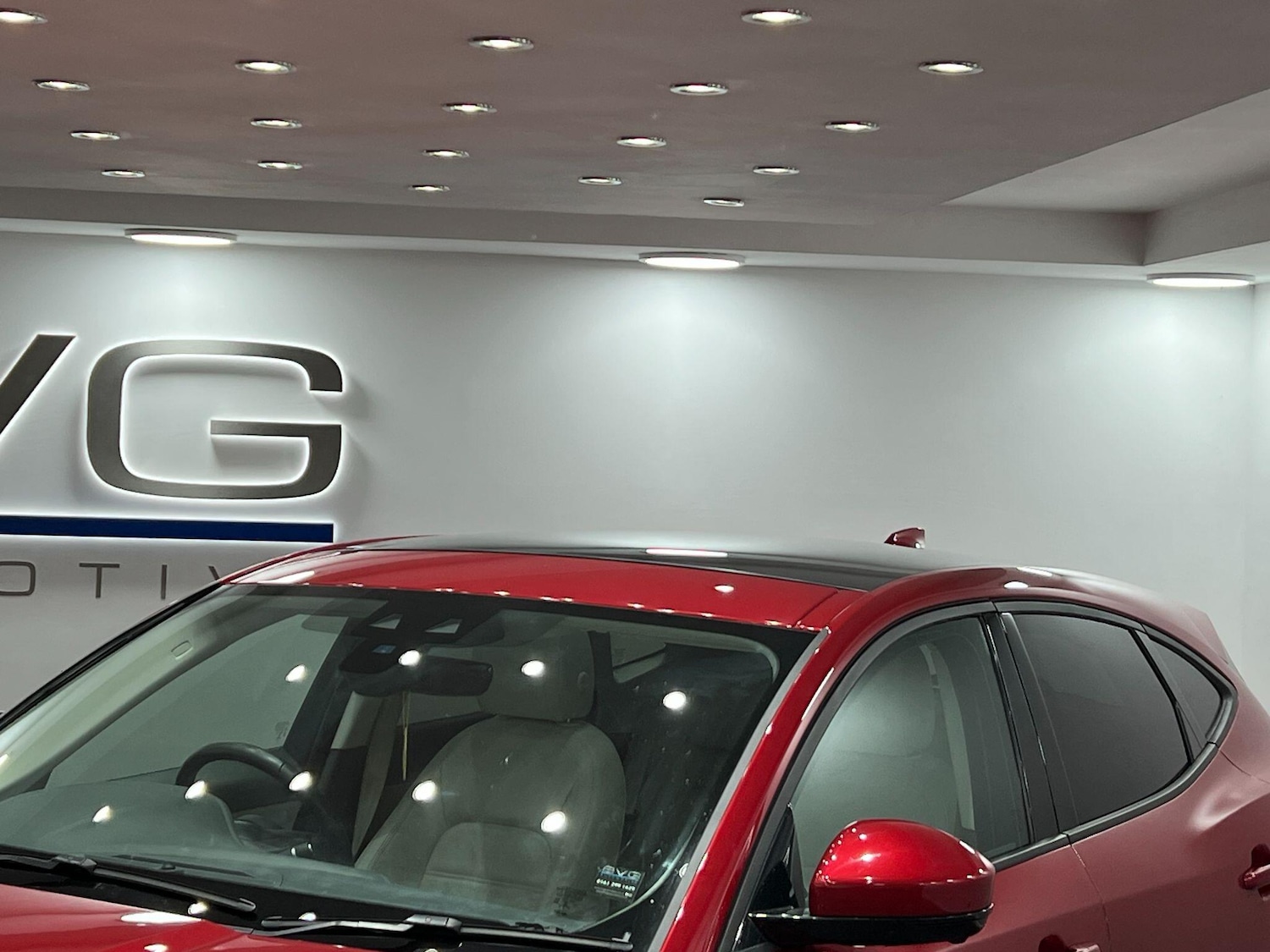 Used Jaguar E-Pace 2019 for sale - 76032666: Photo 17