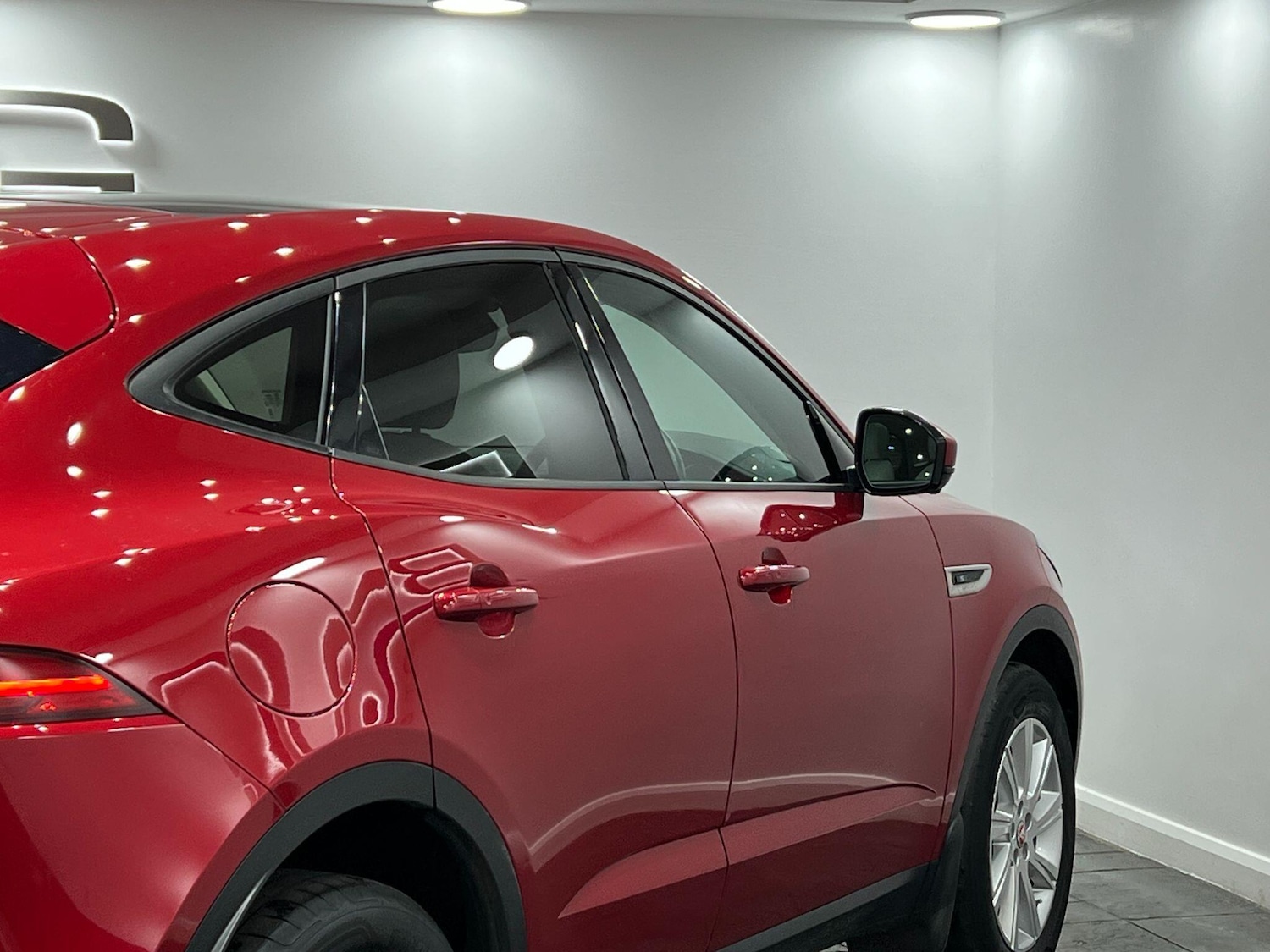 Used Jaguar E-Pace 2019 for sale - 76032666: Photo 23