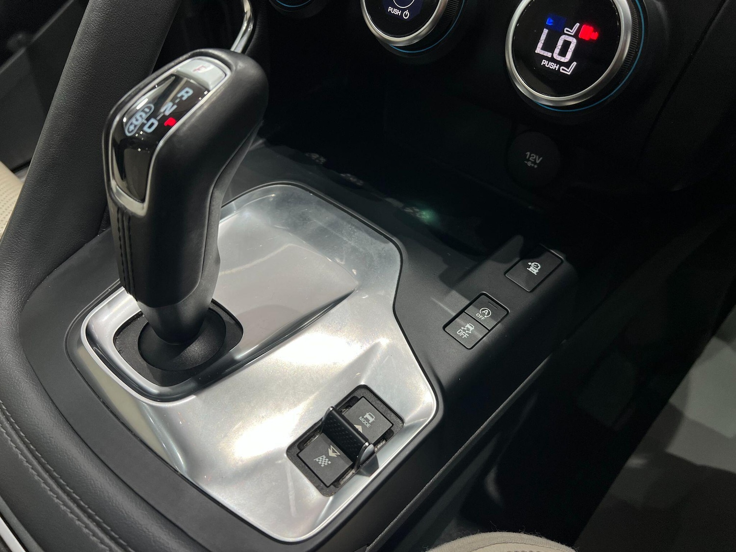Used Jaguar E-Pace 2019 for sale - 76032666: Photo 33
