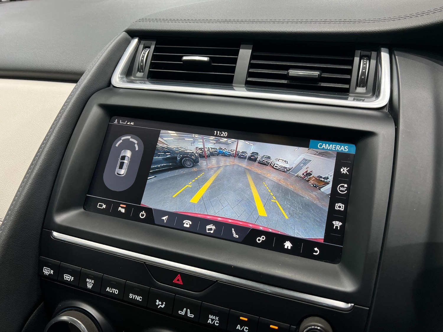 Used Jaguar E-Pace 2019 for sale - 76032666: Photo 45