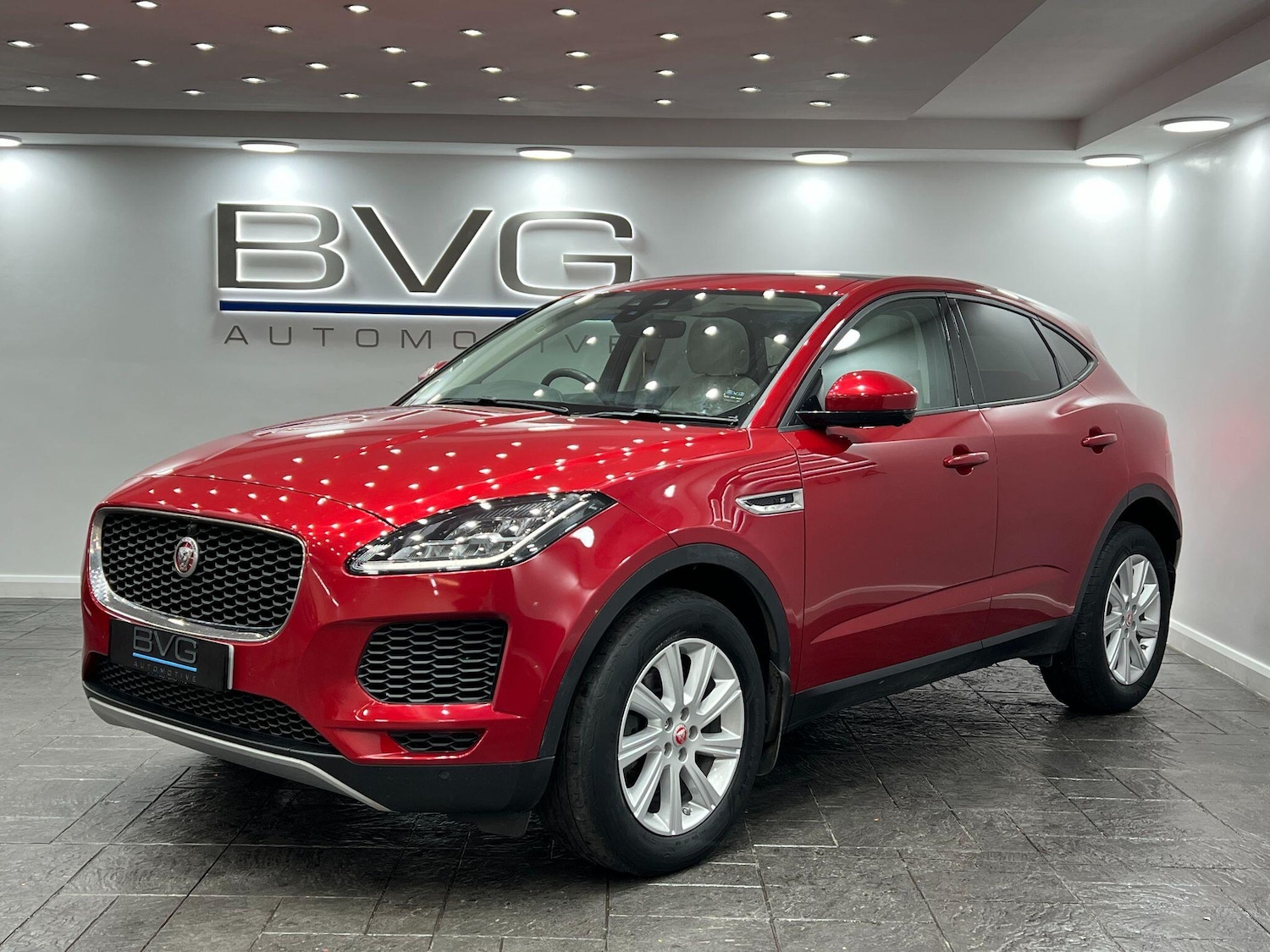 Used Jaguar E-Pace 2019 for sale - 76032666: Photo 6