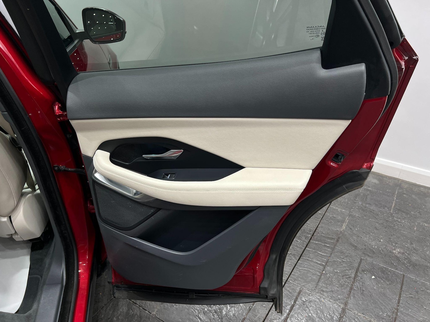 Used Jaguar E-Pace 2019 for sale - 76032666: Photo 66