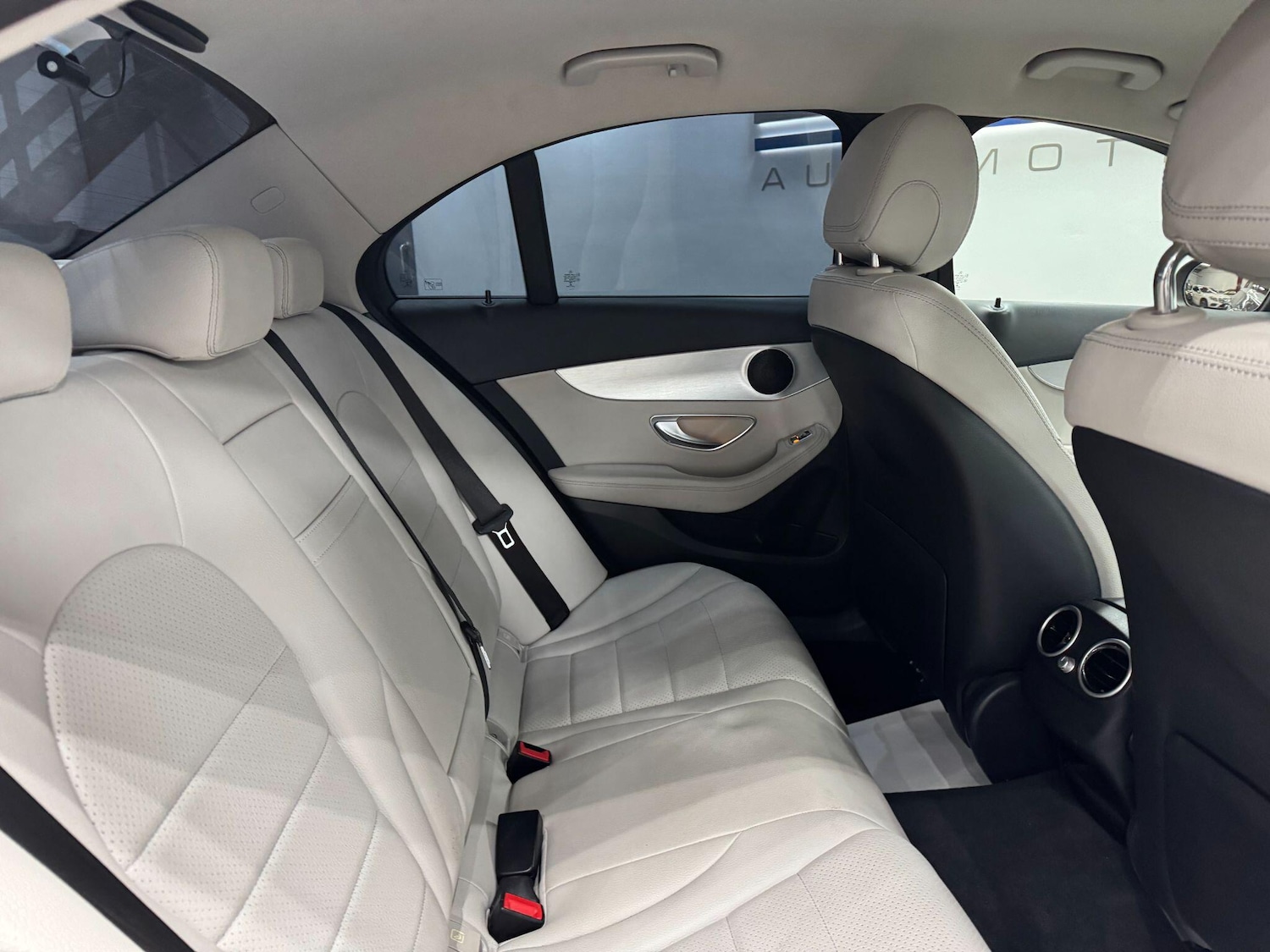 Used Mercedes-Benz C Class 2018 for sale - 77143699: Photo 55