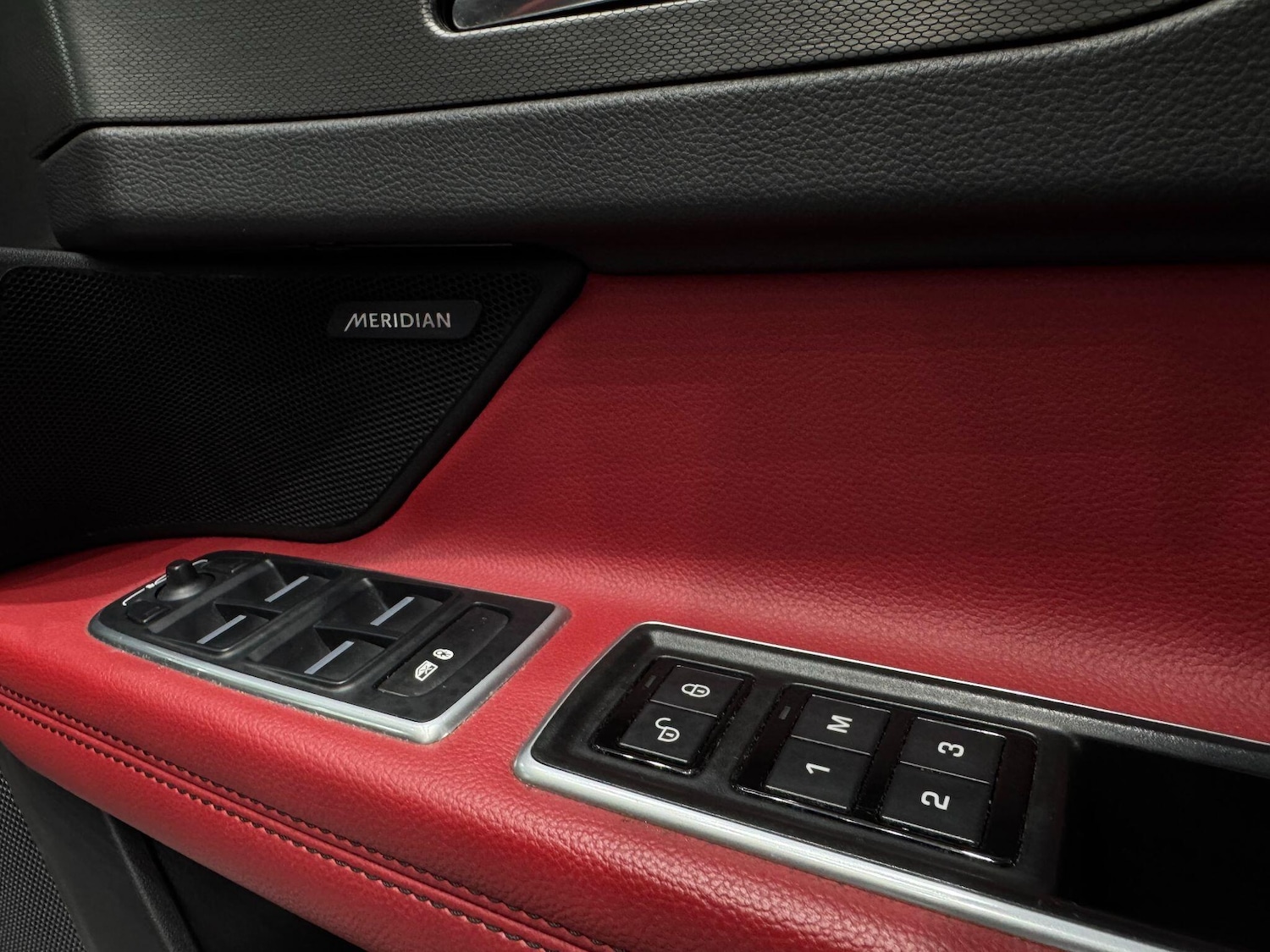 Used Jaguar XF 2018 for sale - 77377167: Photo 27