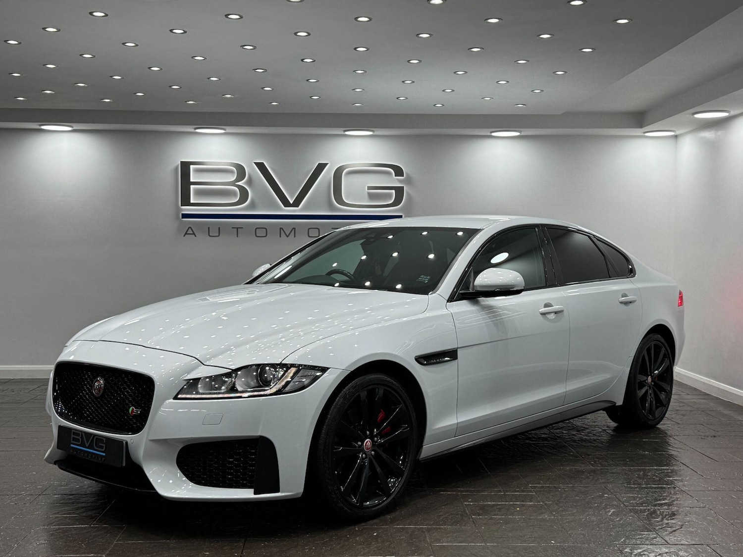 Used Jaguar XF 2018 for sale - 77377167: Photo 5