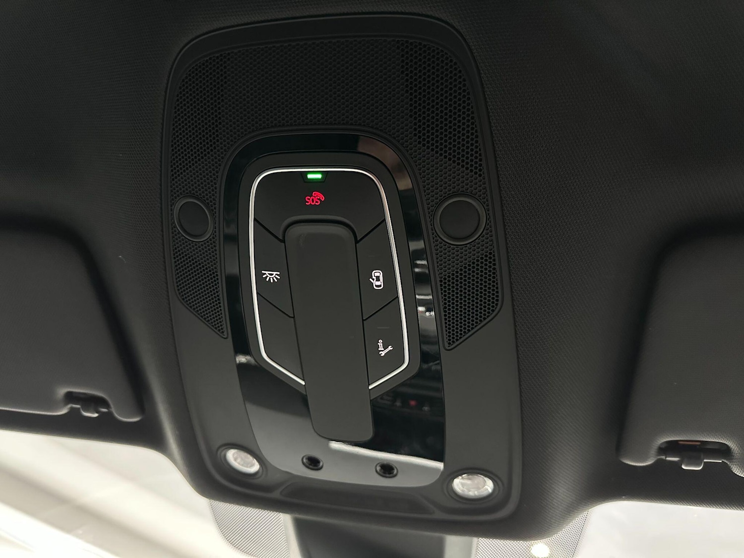 Used Audi SQ5 2018 for sale - 76913895: Photo 32