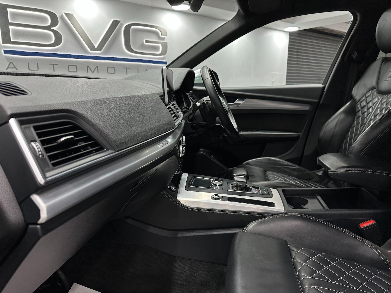 Used Audi SQ5 2018 for sale - 76913895: Photo 57