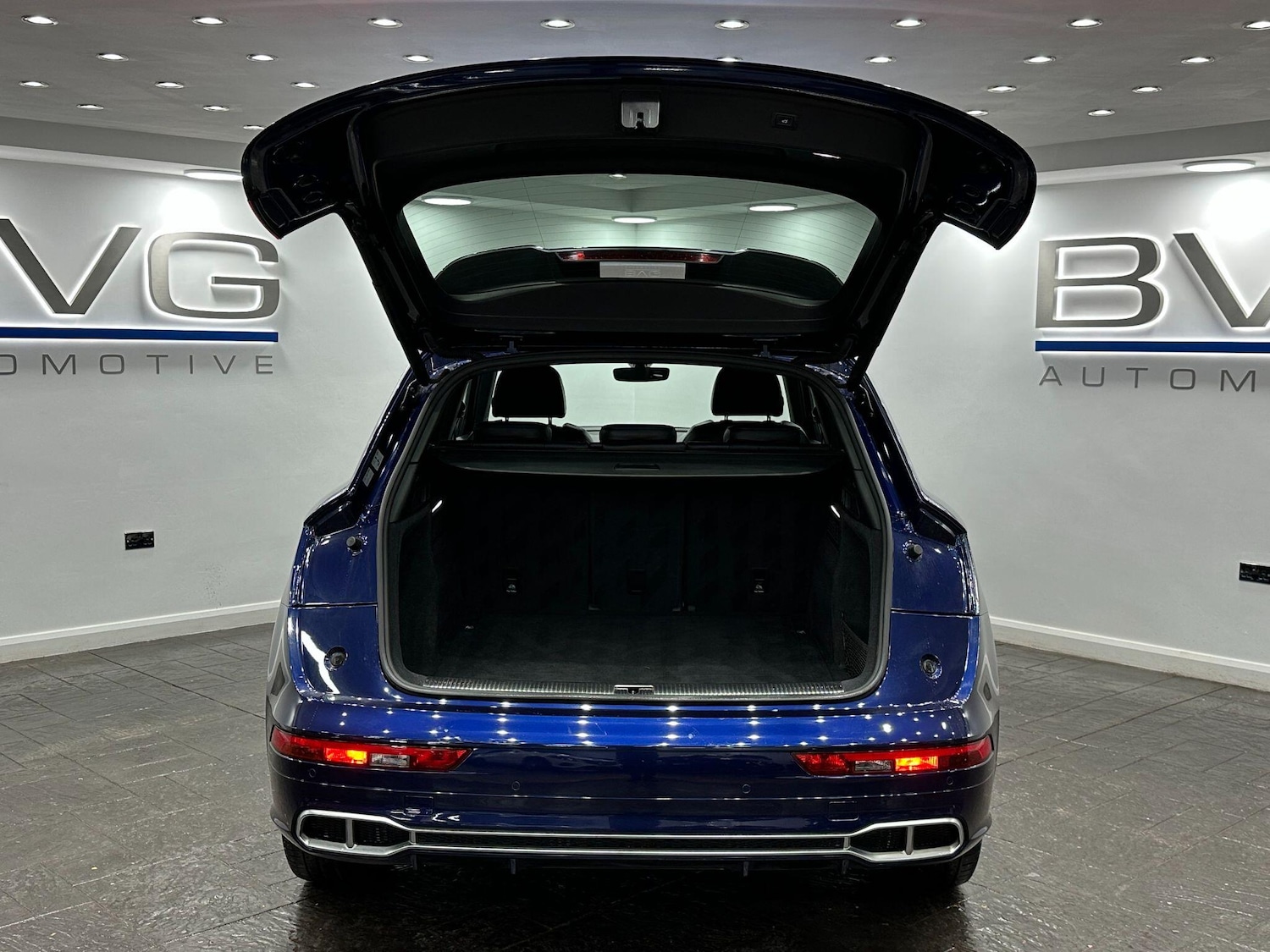 Used Audi SQ5 2018 for sale - 76913895: Photo 65