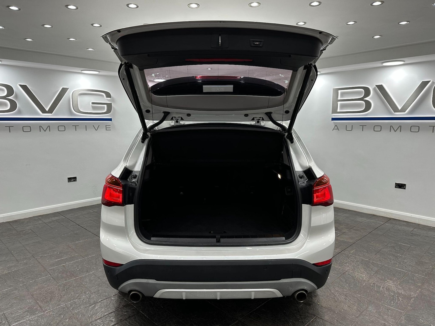 Used BMW X1 2015 for sale - 76886429: Photo 65