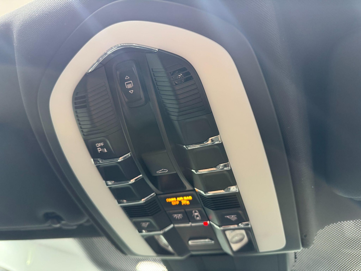 Used Porsche Cayenne 2017 for sale - 77191700: Photo 31