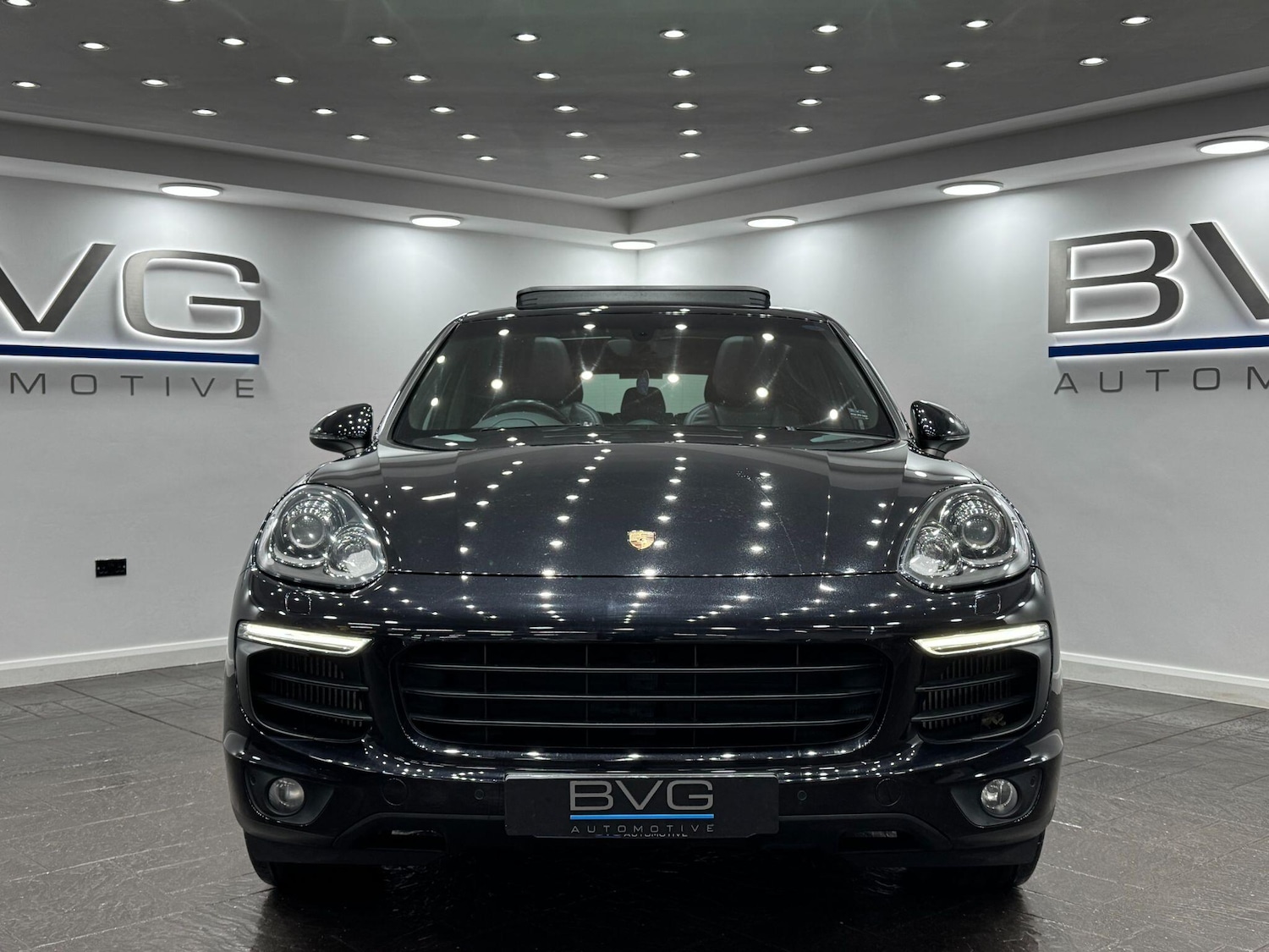 Used Porsche Cayenne 2017 for sale - 77191700: Photo 4