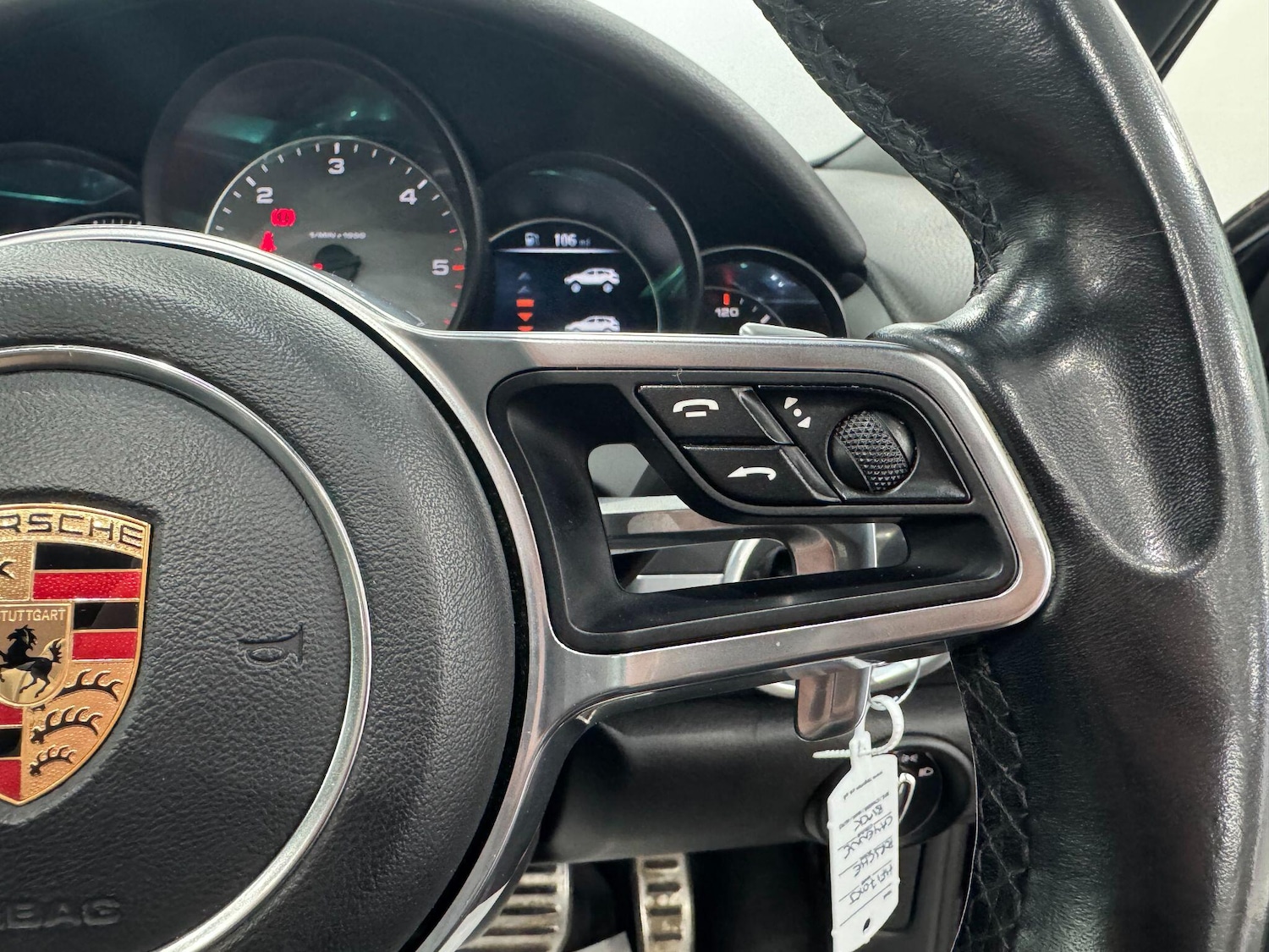 Used Porsche Cayenne 2017 for sale - 77191700: Photo 46