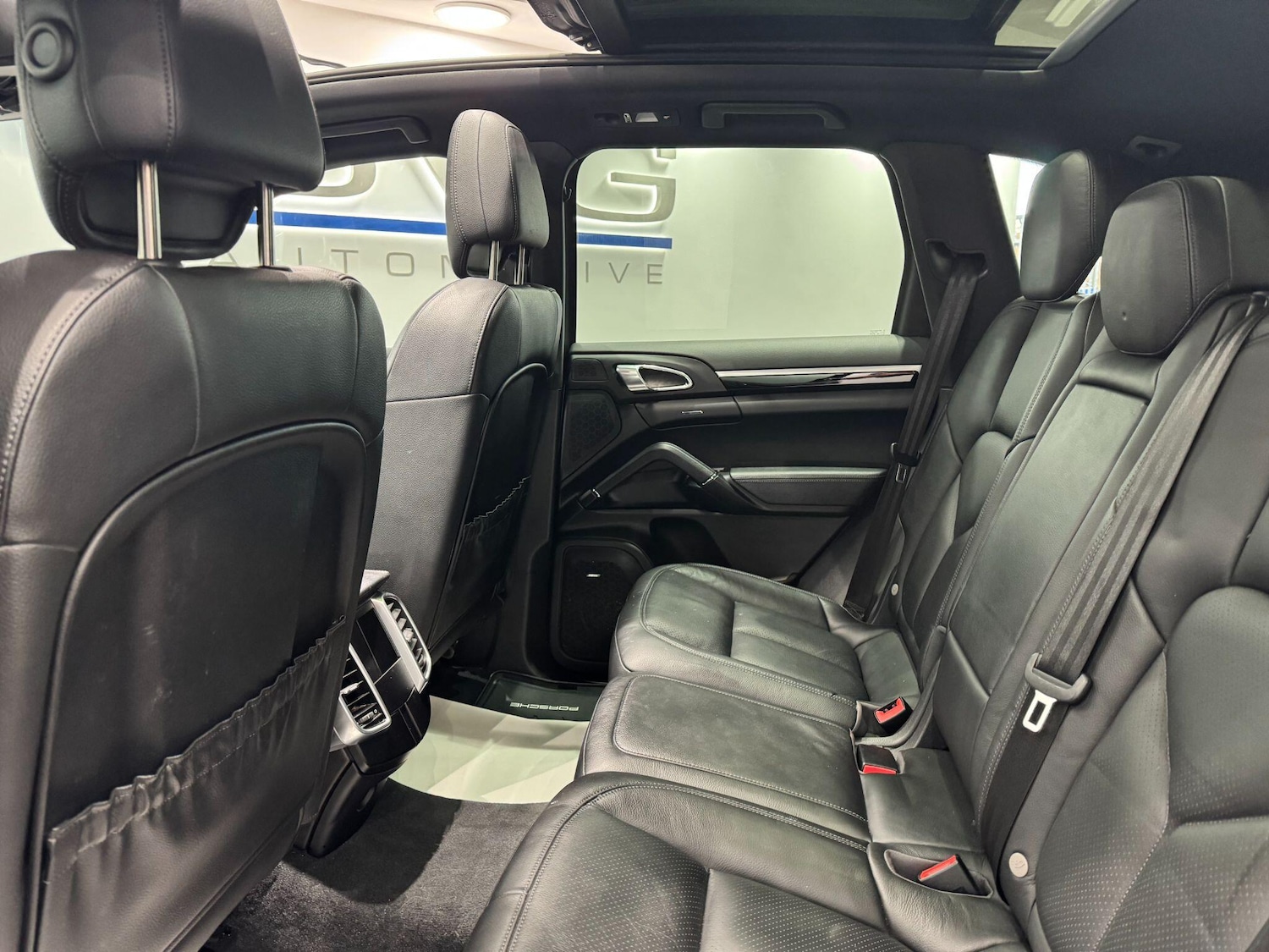 Used Porsche Cayenne 2017 for sale - 77191700: Photo 56