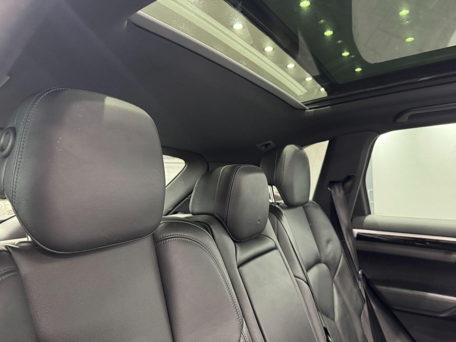 Used Porsche Cayenne 2017 for sale - 77191700: Photo 62