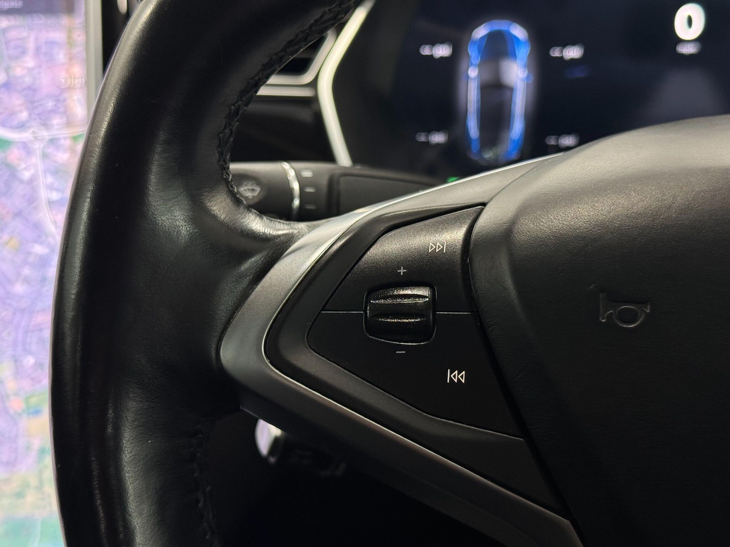 Used Tesla Model S 2015 for sale - 77396517: Photo 27