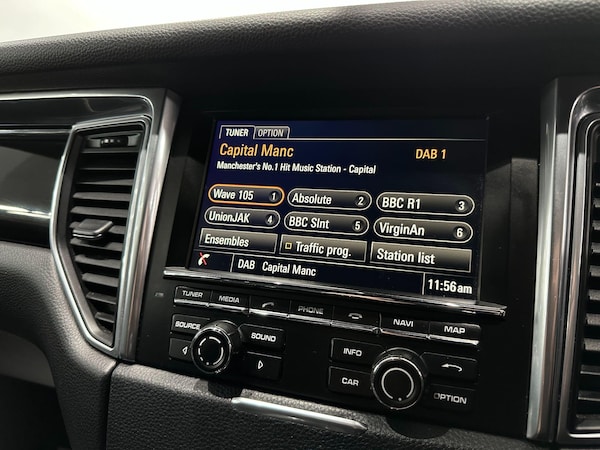 Used Porsche Macan 2015 for sale - 76314458: Photo 24