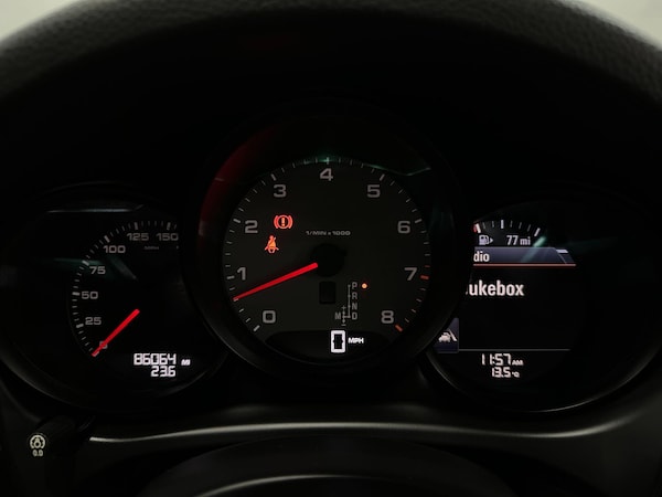 Used Porsche Macan 2015 for sale - 76314458: Photo 37