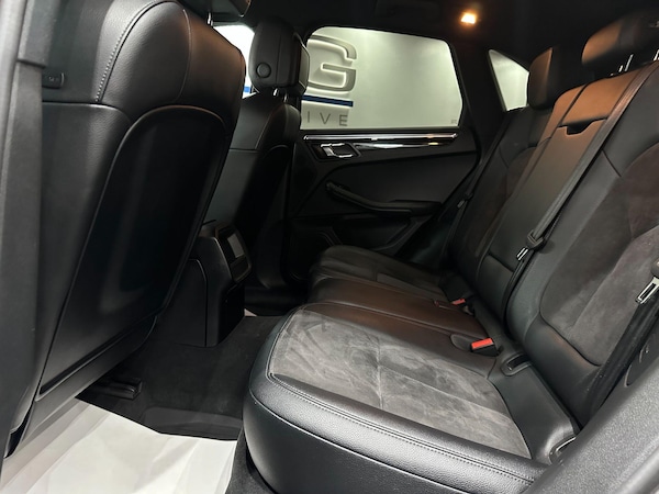 Used Porsche Macan 2015 for sale - 76314458: Photo 47