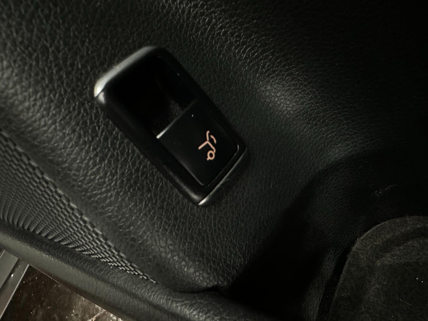 Used Mercedes-Benz CLA 2018 for sale - 76499068: Photo 17