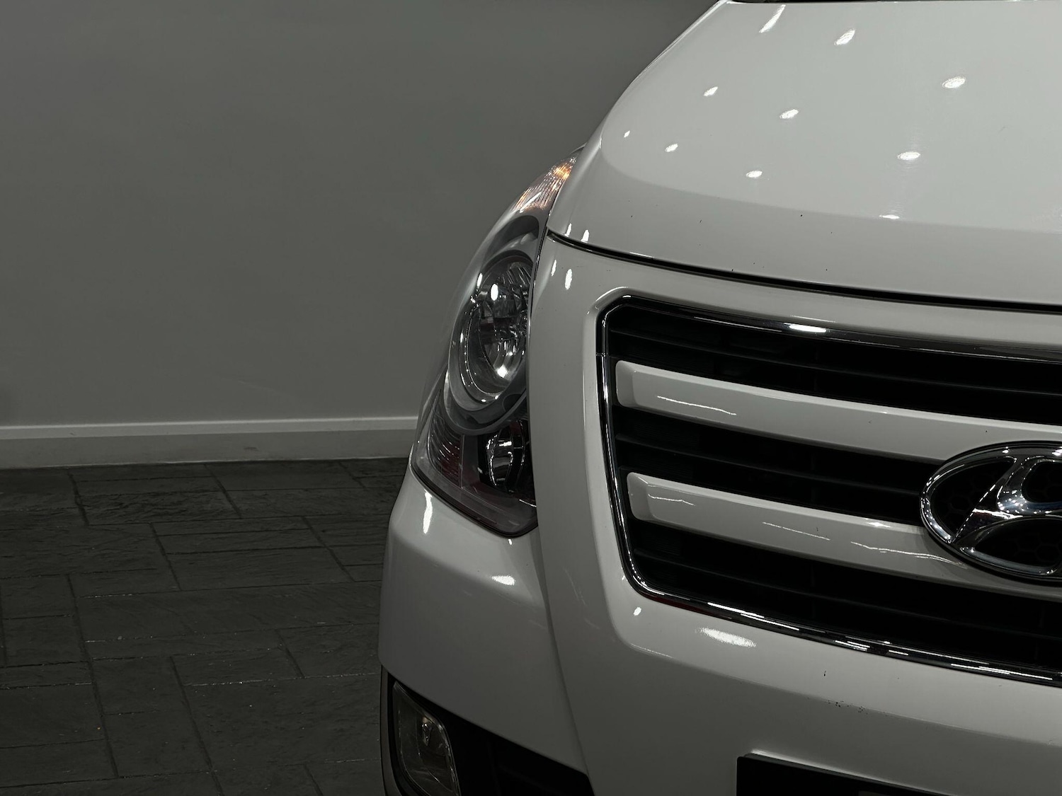 Used Hyundai i800 2016 for sale - 76714129: Photo 15