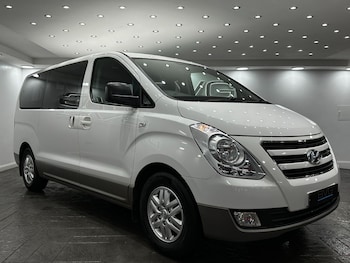 Used Hyundai i800 2016 for sale - 76714129: Photo