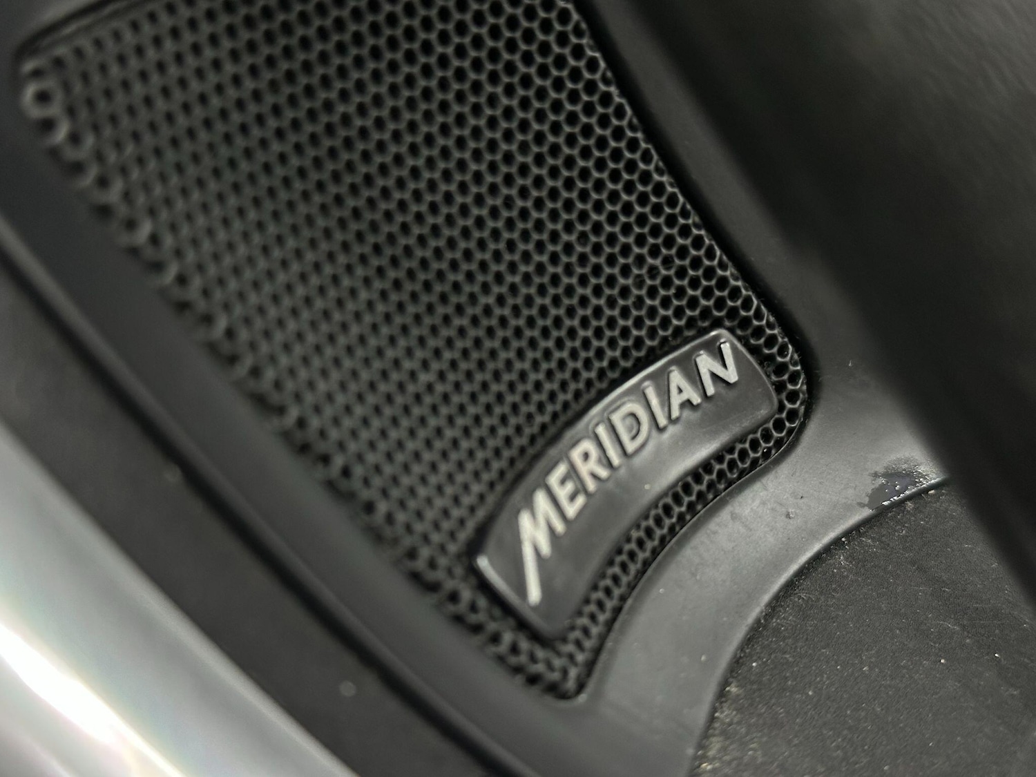 Used Land Rover Discovery Sport 2018 for sale - 76936544: Photo 32