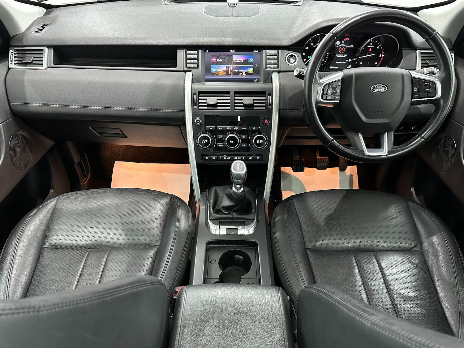 Used Land Rover Discovery Sport 2018 for sale - 76936544: Photo 49