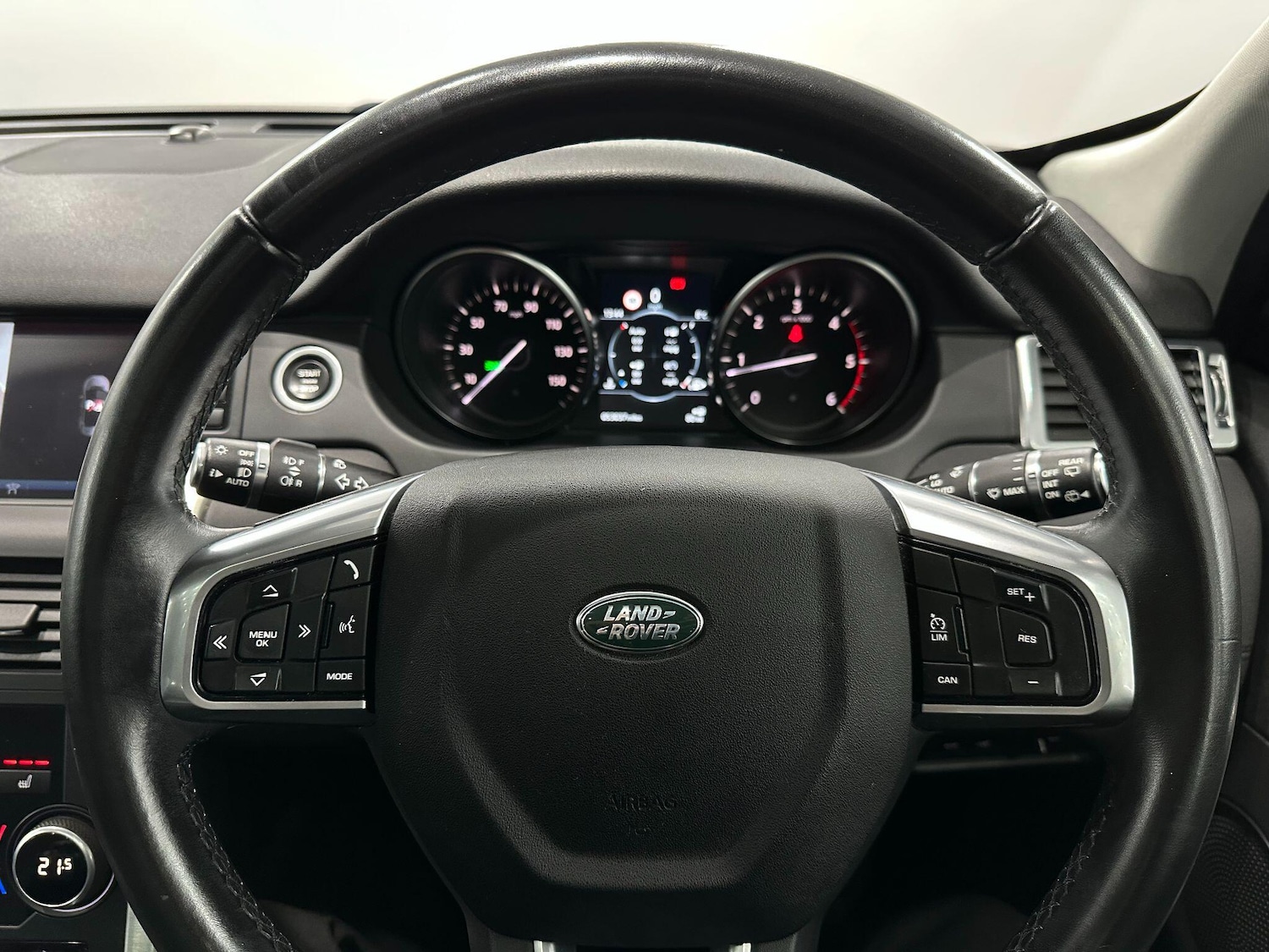 Used Land Rover Discovery Sport 2018 for sale - 76936544: Photo 53
