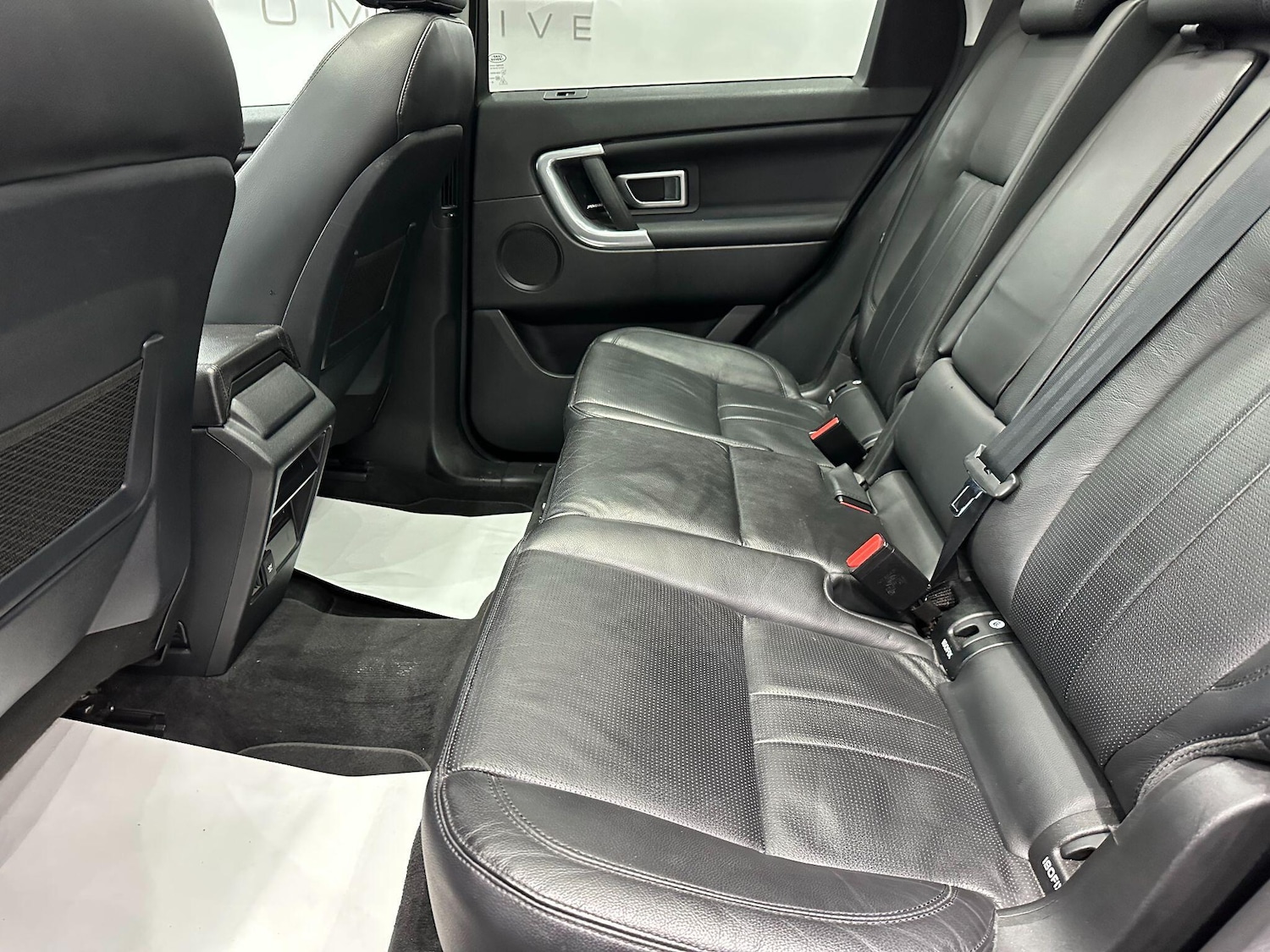 Used Land Rover Discovery Sport 2018 for sale - 76936544: Photo 60