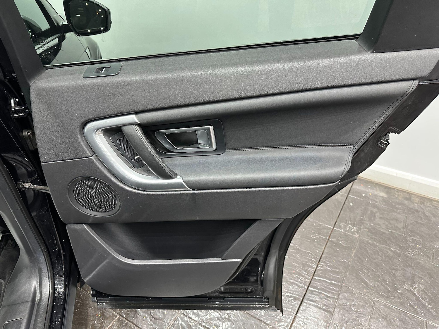 Used Land Rover Discovery Sport 2018 for sale - 76936544: Photo 64