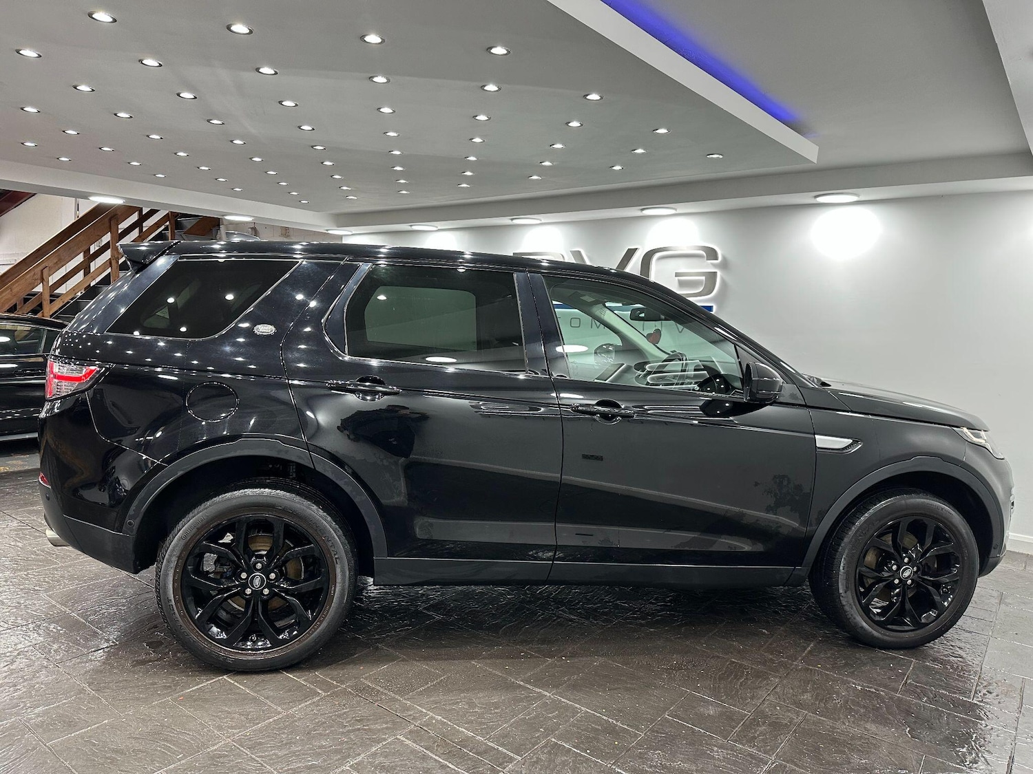 Used Land Rover Discovery Sport 2018 for sale - 76936544: Photo 8